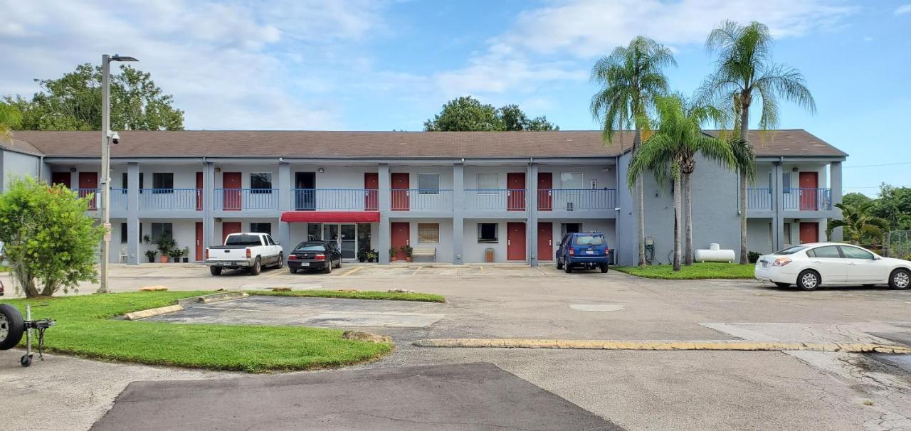 Lakeview Inn & Suites Okeechobee Extérieur photo