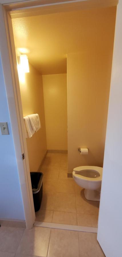 Lakeview Inn & Suites Okeechobee Extérieur photo